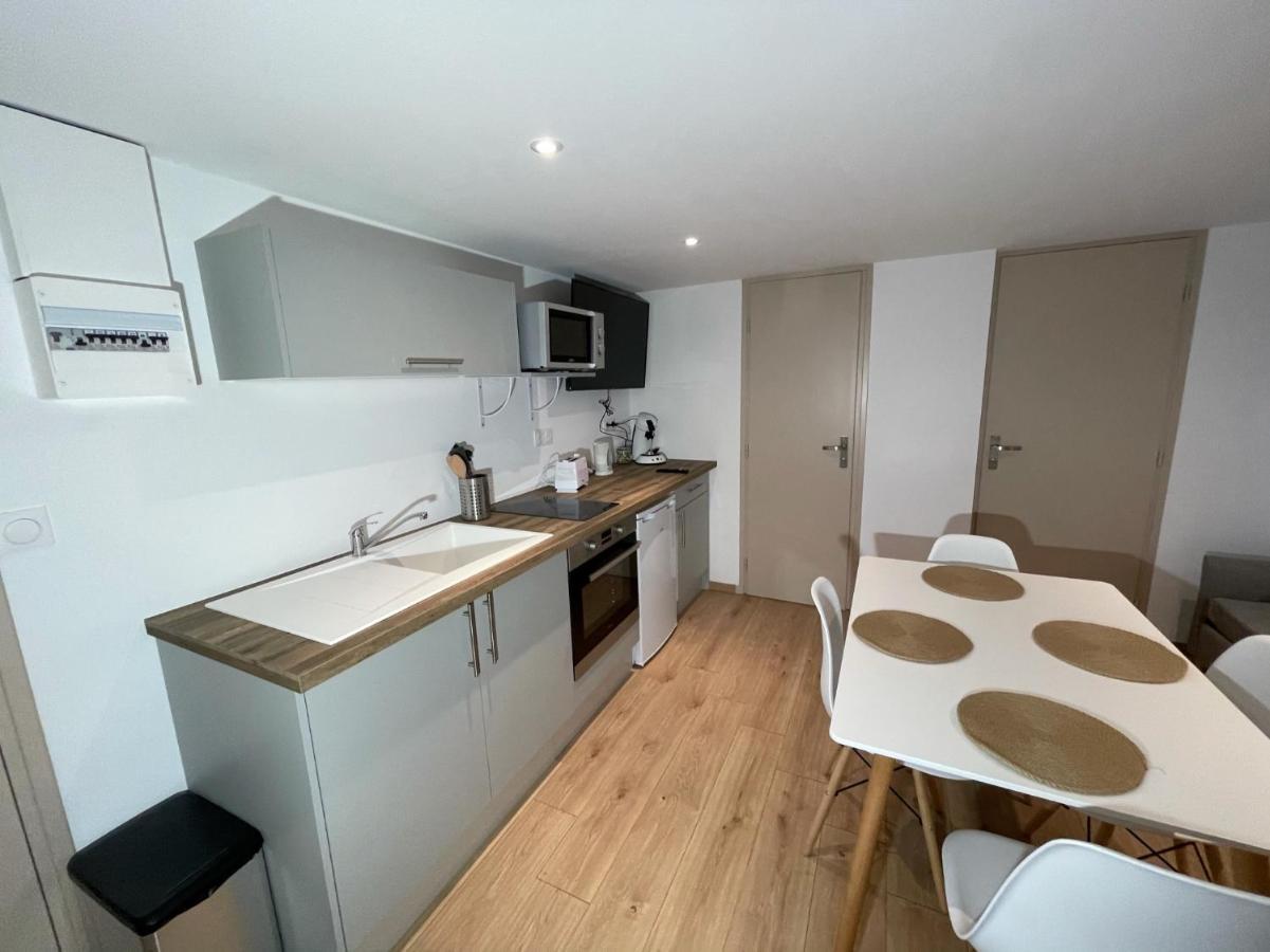 Logements Equipes A Onnaing Avec Espace Balneo En Option Proche Toyota, Autoroute Et Valenciennes Exterior photo