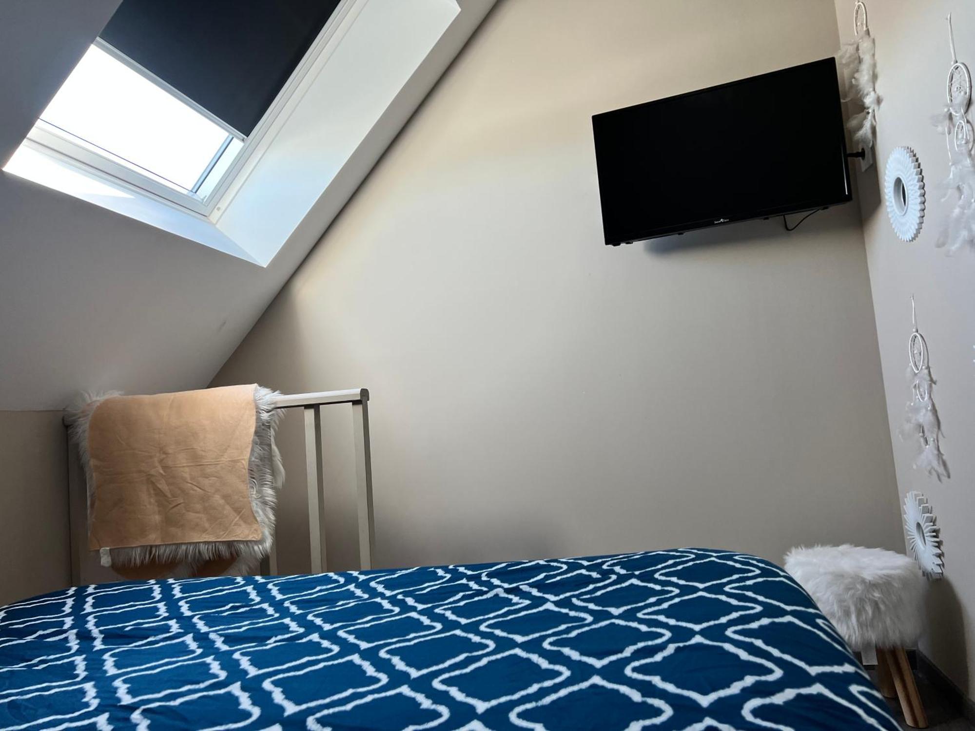 Logements Equipes A Onnaing Avec Espace Balneo En Option Proche Toyota, Autoroute Et Valenciennes Exterior photo